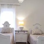 شقة Saslun