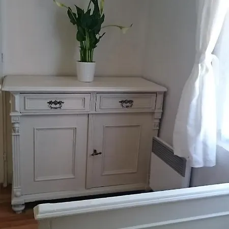 Saslun Apartment *