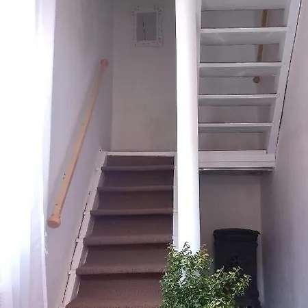 Saslun Apartment