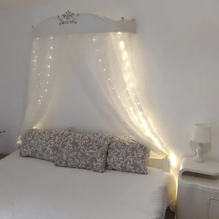 Saslun Apartment *